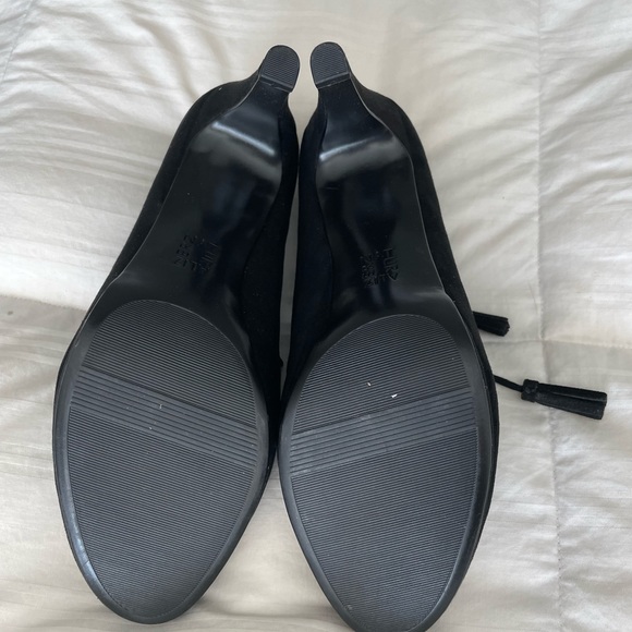 Naturalize size 10 heels - worn ONCE - Picture 6 of 6